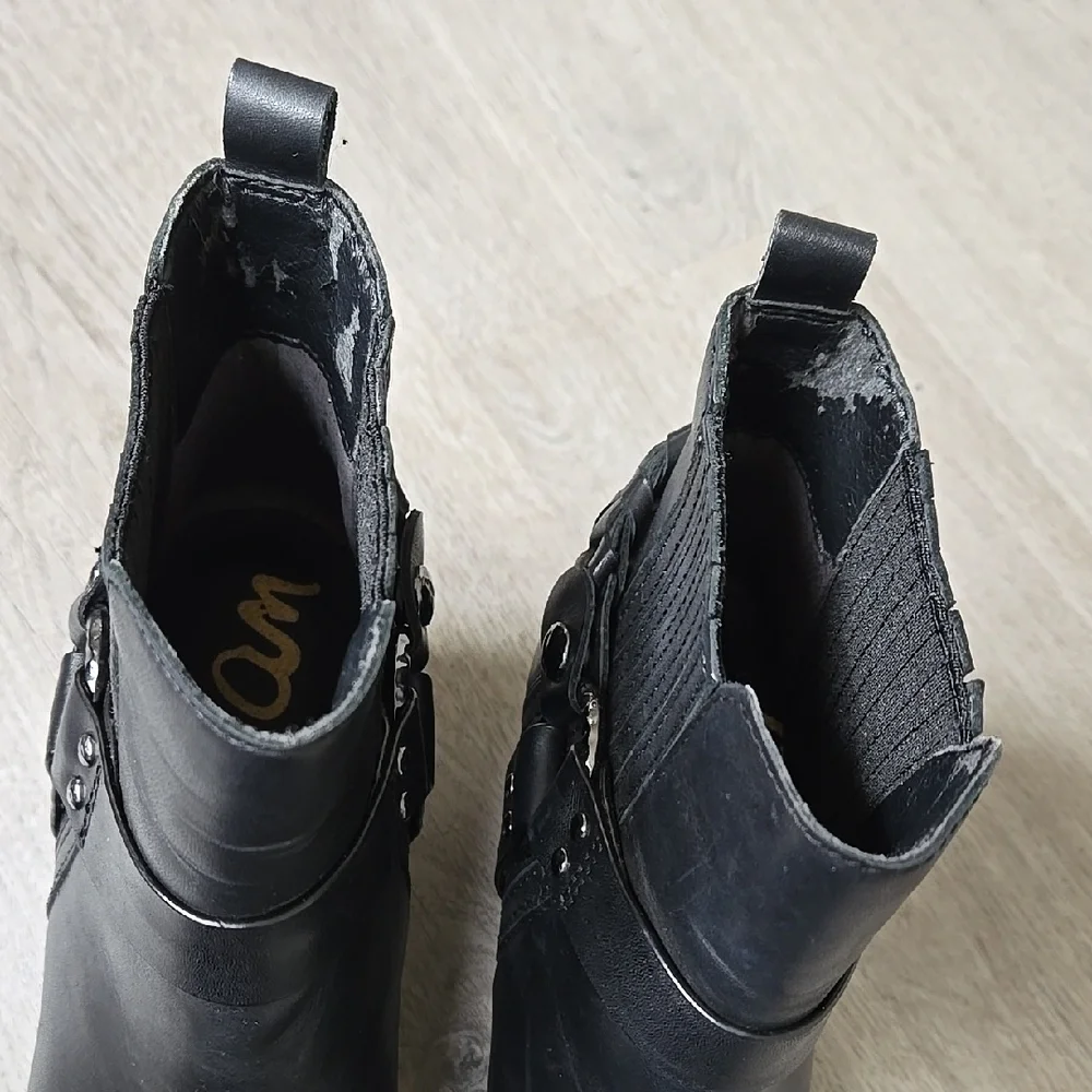 Sam Edelman Dalma Studded Harness Leather Chelsea Boots  Sam Edelman  Size: 7